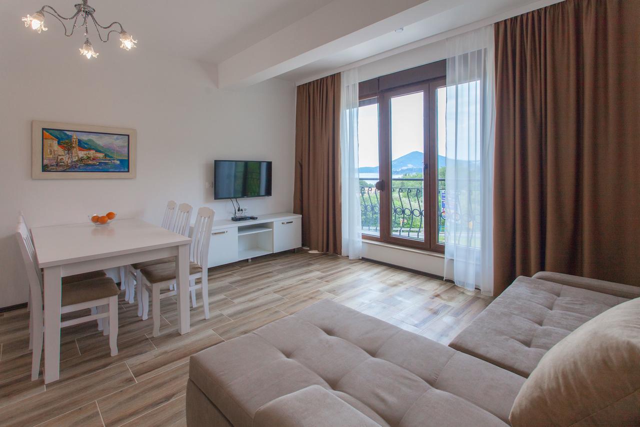 Rosmarino Apartment Sveti Stefan Exterior photo