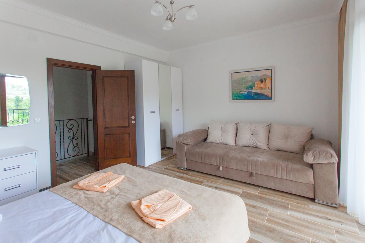 Rosmarino Apartment Sveti Stefan Exterior photo